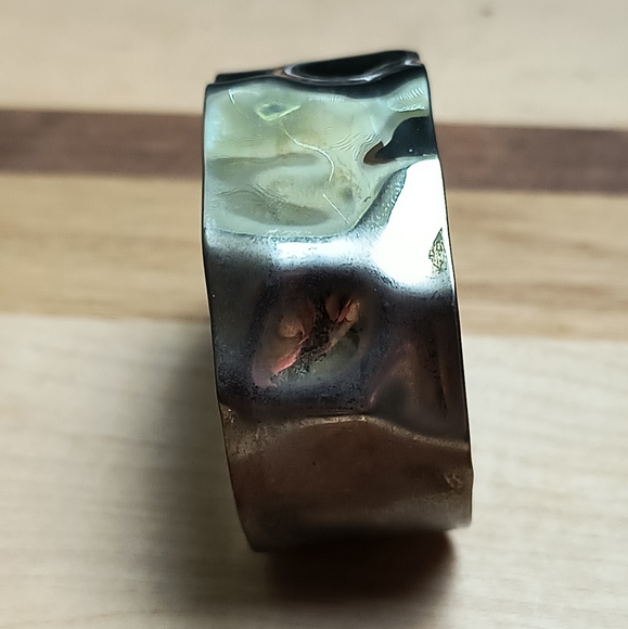 Open Cuff Bracelet Small Hammered Light Gold Tone Metal - Picture 6 of 12